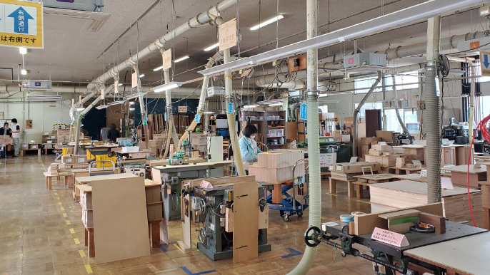 クラフテリオは国内に自社工場があります