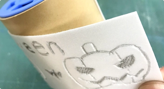 ローラーにぐるっと巻き付ける