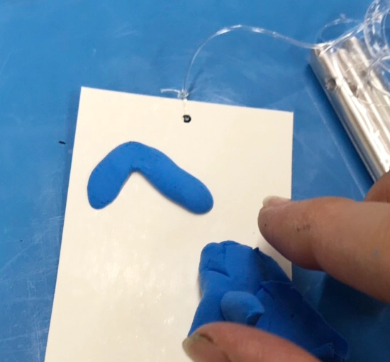 紙粘土と芯材を使ったふうりんの作り方|短冊をデザイン