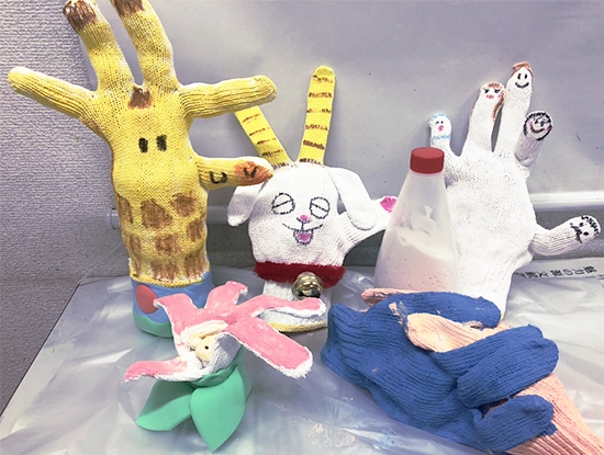 液体ねんど「とろりん」と軍手を使った液体粘土作品例