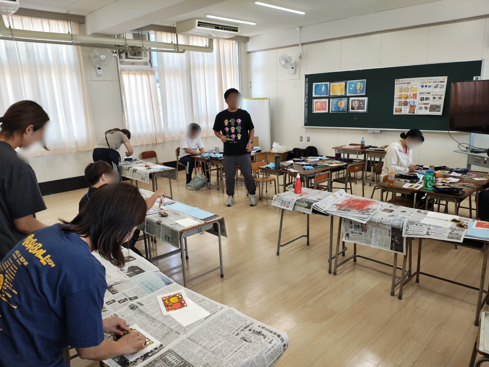 大阪府の小学校　～彫り進み版画～のプレイスホルダー画像2